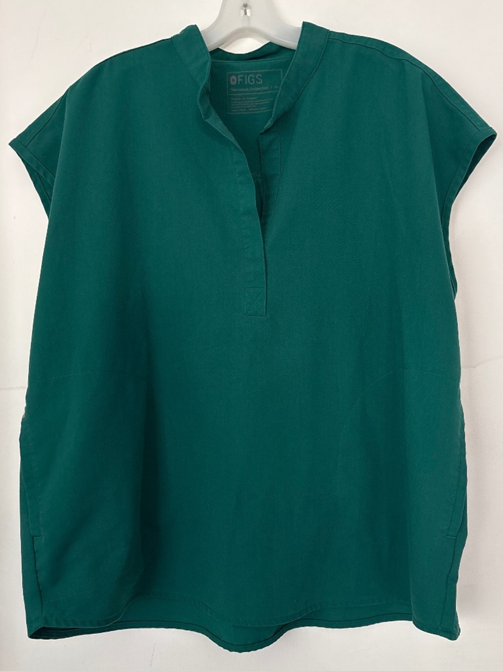 Figs Rafaela Hunter Green Scrub Top XL